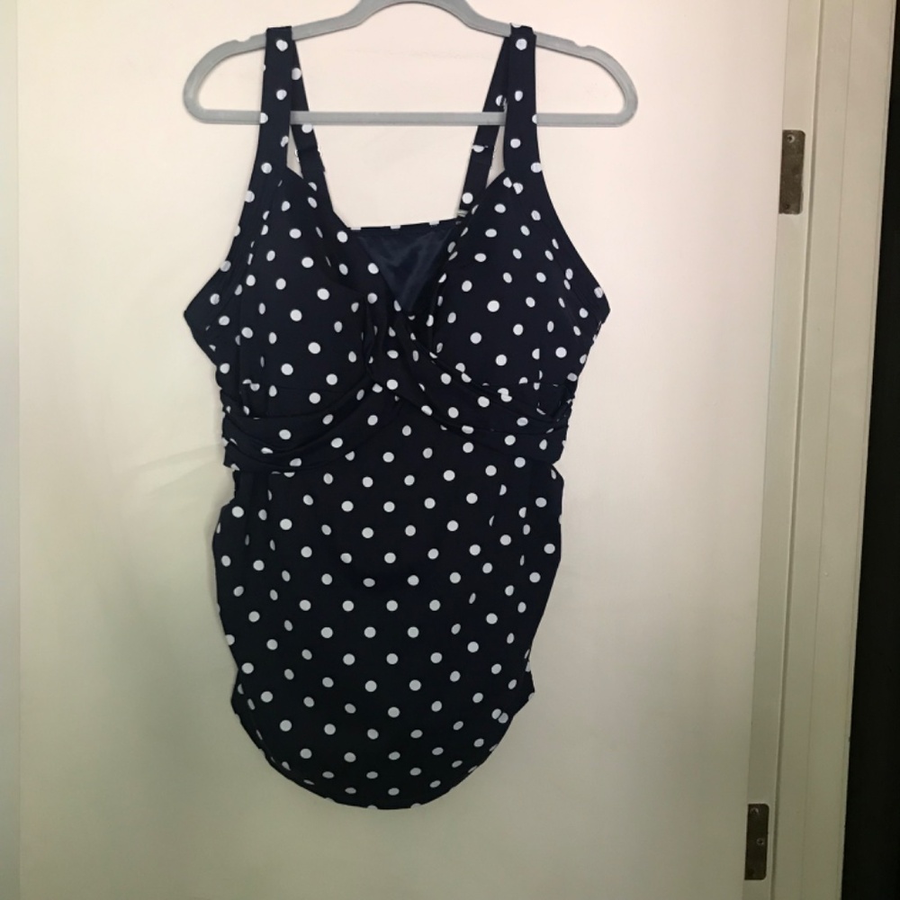 Lands’ End tankini Swimsuit top navy polkadot crisscross shelf bra 20W plus size